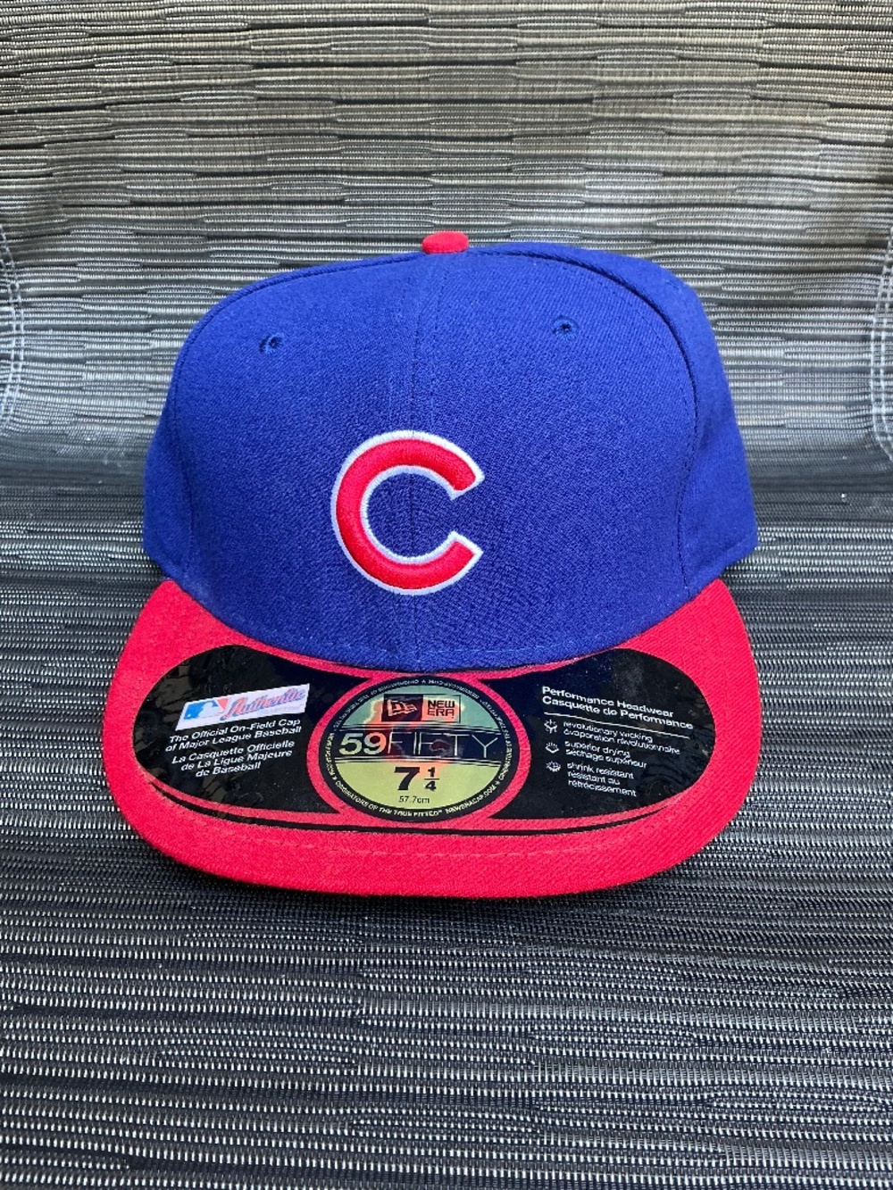 New Era 59FIFTY Chicago Cubs MLB Authentic On-Field Fitted Cap Size 7 1/4 New